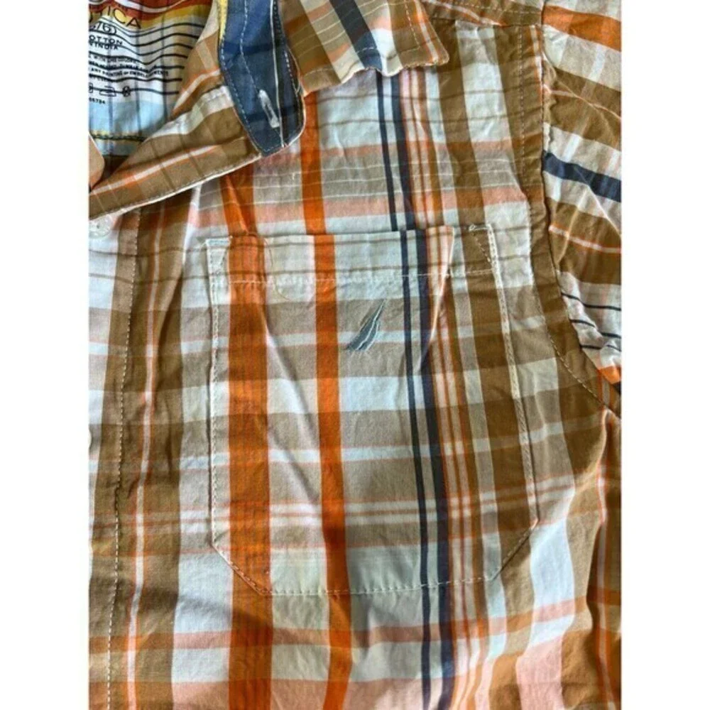 Nautica Boys‎ Button down shirt size 5/6